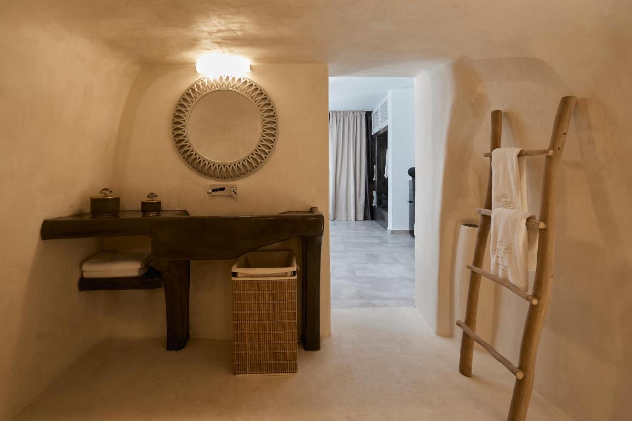 Thermes Luxury Villas And Spa (Adults Only) Мегалохори Екстериор снимка